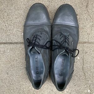 Diesel Gray lace-up oxfords size 42 (M 9, W 10.5)